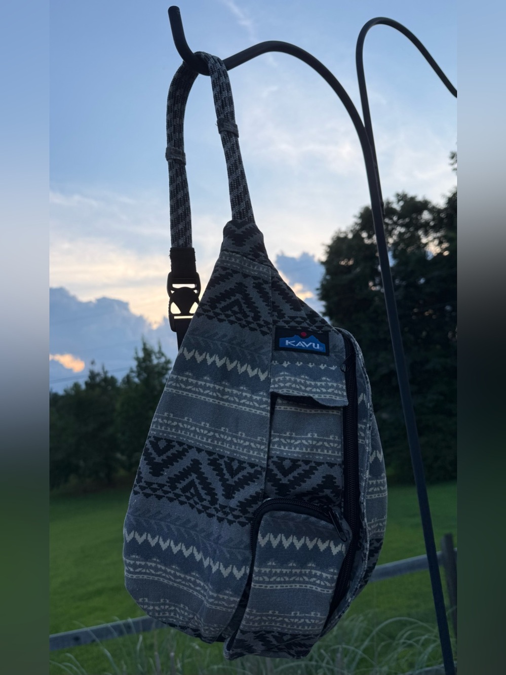 Kavu Gray Aztec Sling Crossbody Pack